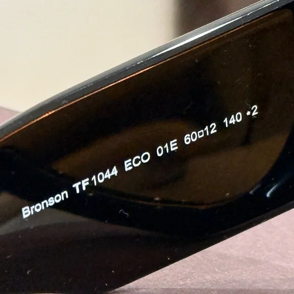 Tom Ford Sunglasses - Picture 3 of 8